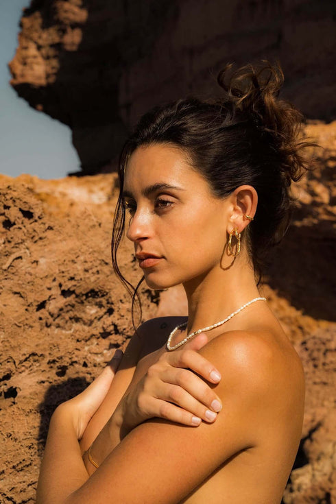 LARGE LUNA HOOPS GOLD